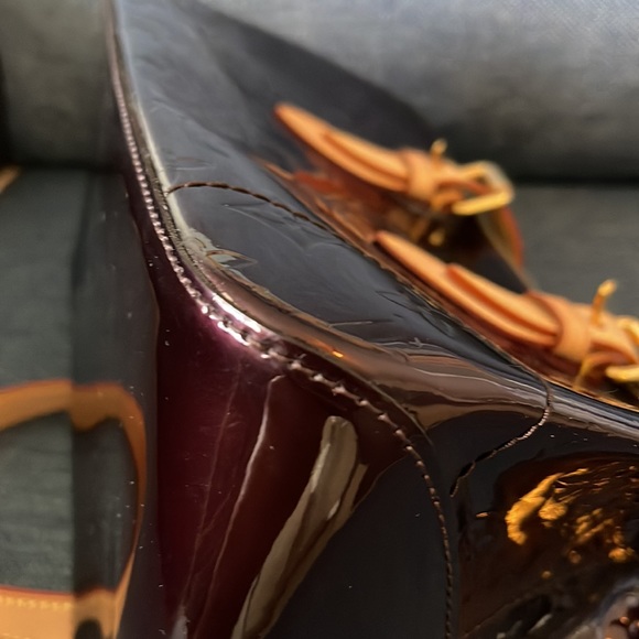Louis Vuitton Vernis Rosewood Avenue Bag - Picture 6 of 13
